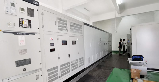 煙檯(tai)西港萬華碼頭